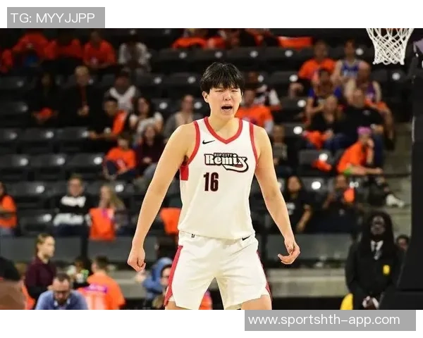 开拓者比赛回顾杨瀚森展现卓越纪律性与执行力的精彩表现 开拓者比赛回顾杨瀚森展现卓越纪律性与执行力的精彩表现